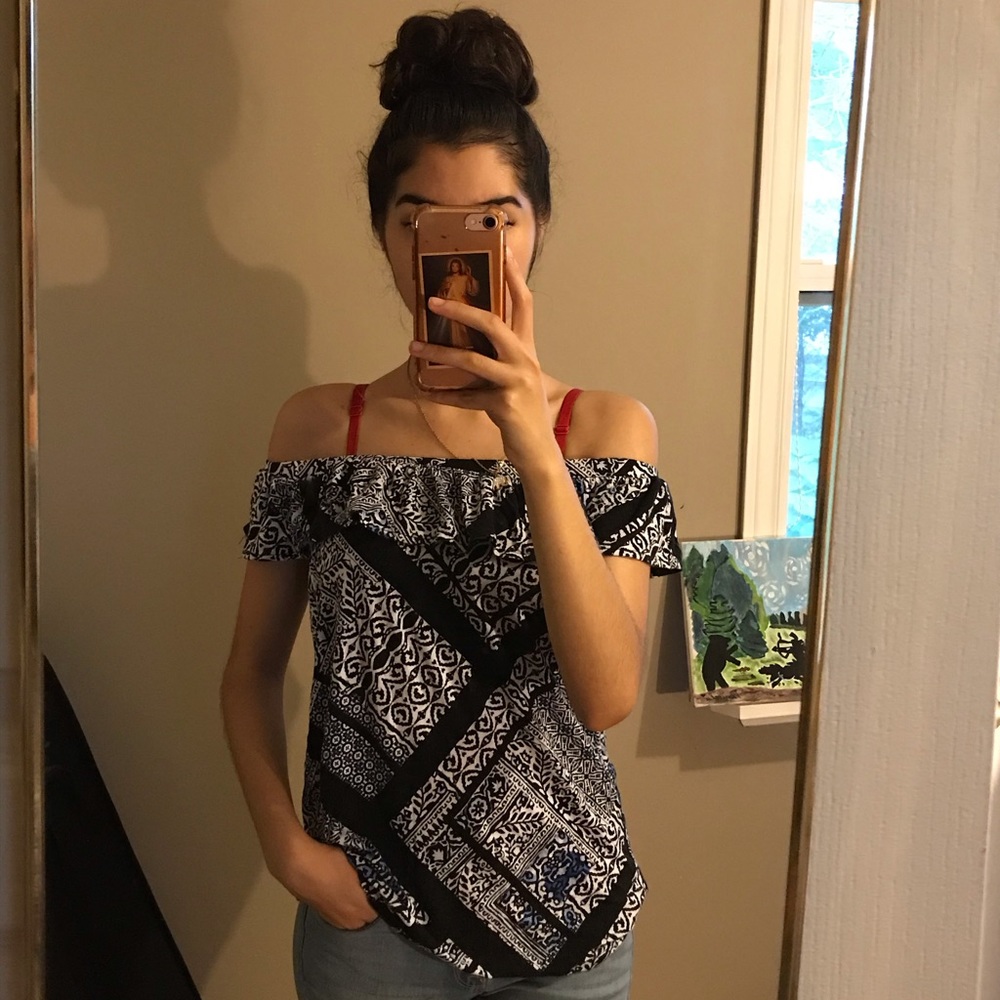 Off-Shoulder Top